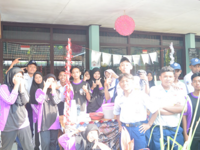 Lapak Bazar Kelas 8C
