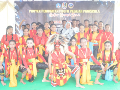 Regu Tari Kelas 7C