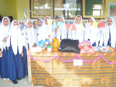 Lapak Bazar Kelas 7A